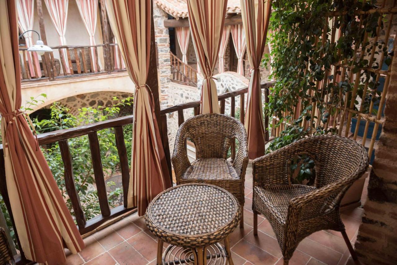 Hotel Anticos Palathos Orosei Kültér fotó